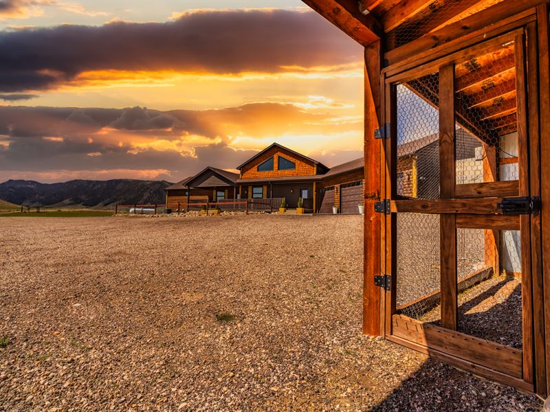 67 Cowboy Way : Laramie : Albany County : Wyoming