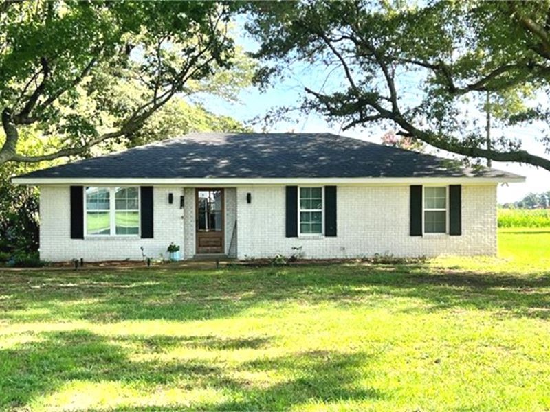Home in Bolivar County At 1275 McWi : Merigold : Bolivar County : Mississippi