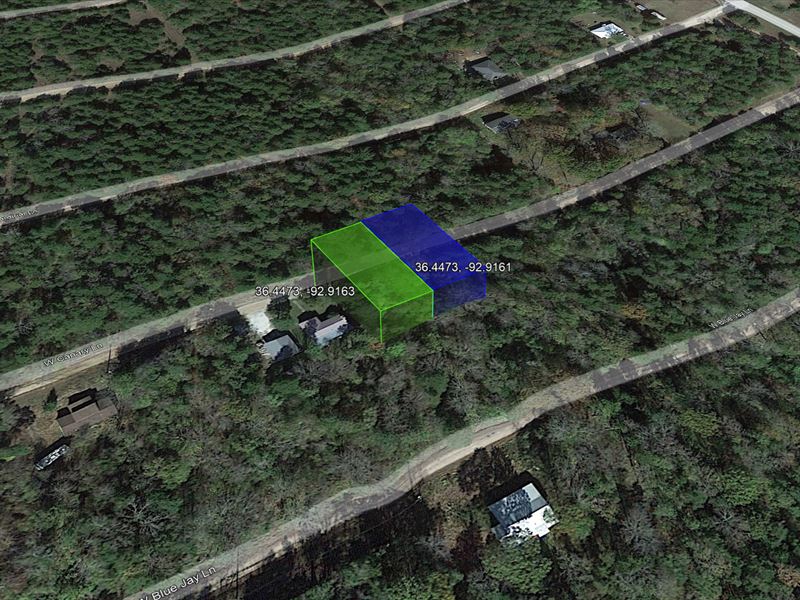 Beautiful Double Lot, 0.34 Acres : Diamond City : Boone County : Arkansas