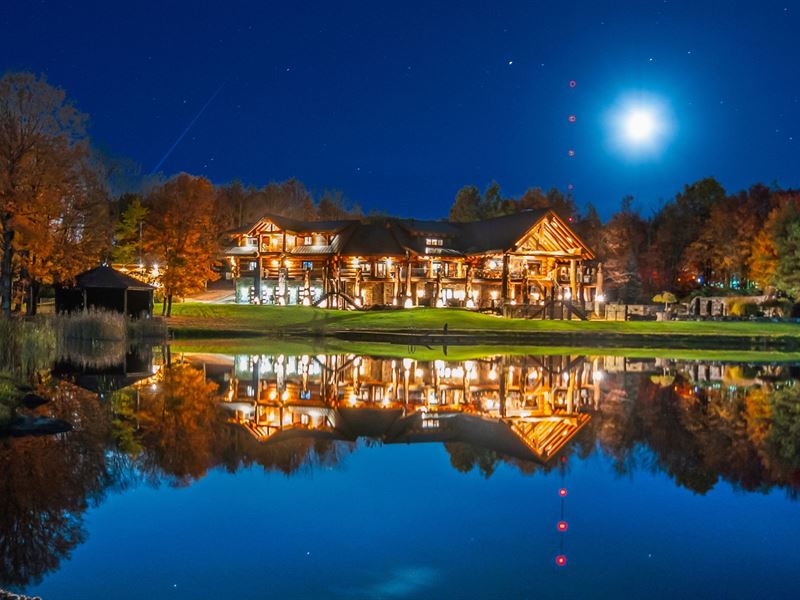 The Cabin, Handcrafted Log Home : Wales : Erie County : New York