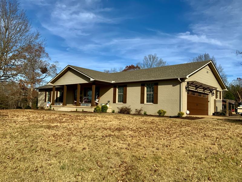 Beautifully Remodled Home on 11.16 : Bethel Springs : McNairy County : Tennessee