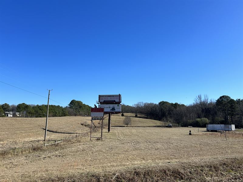 9.96 Acres in The City Limits : Oxford : Lafayette County : Mississippi