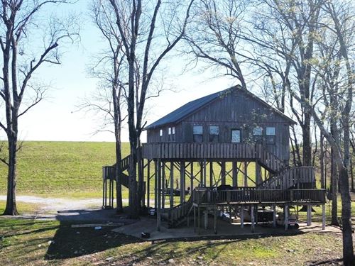 Cabin in Bolivar County at 2 Greenw : Beulah : Bolivar County : Mississippi