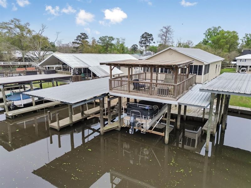 Tickfaw River Camp in Terry's Harbo : Killian : Livingston Parish : Louisiana