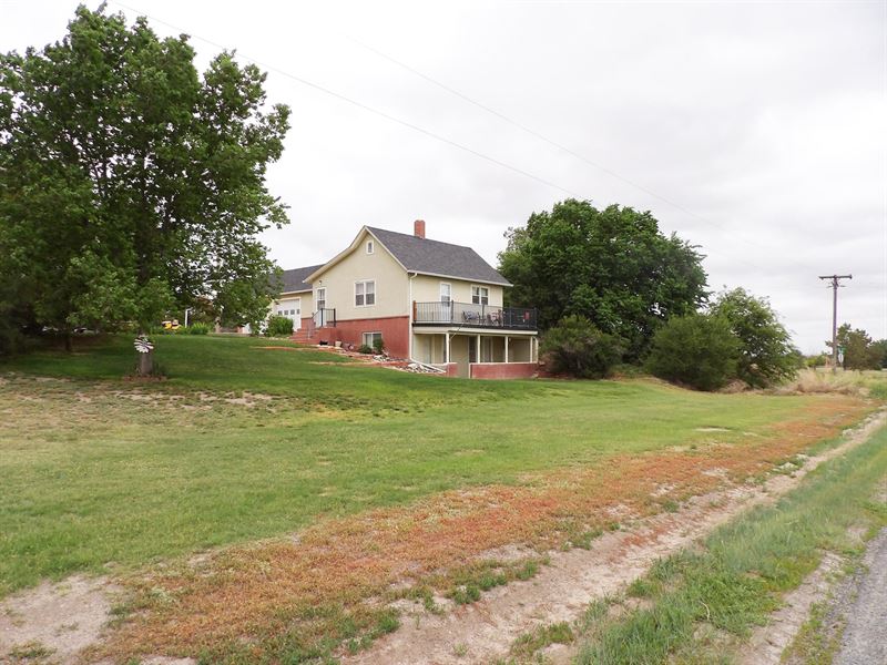 2 Acres, Scotts Bluff County : Gering : Scotts Bluff County : Nebraska