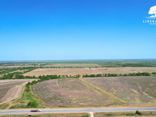 Eagle Lake Tract 41, Only $15K Down : Eagle Lake : Hill County : Texas