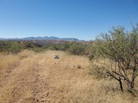 Nice 0.69 Acre Parcel : Rio Rico : Santa Cruz County : Arizona