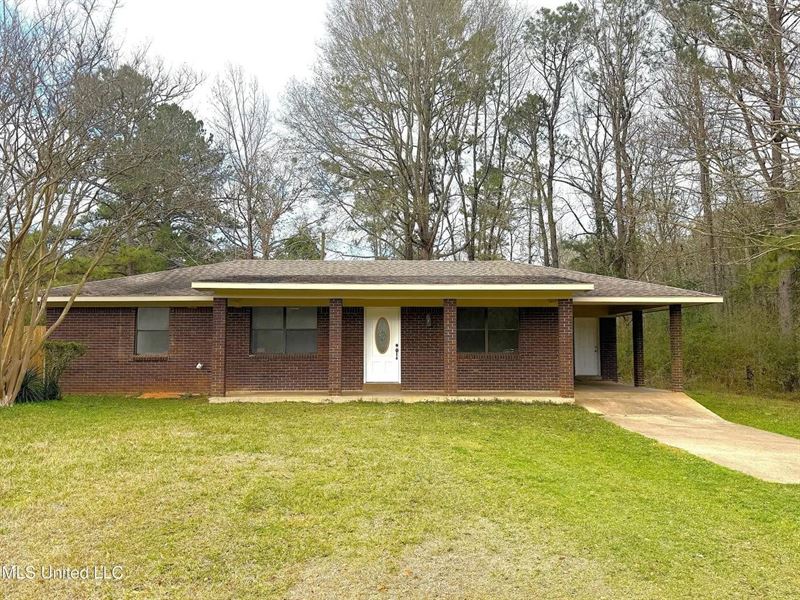 Updated Country Home for Sale Pike : Magnolia : Pike County : Mississippi