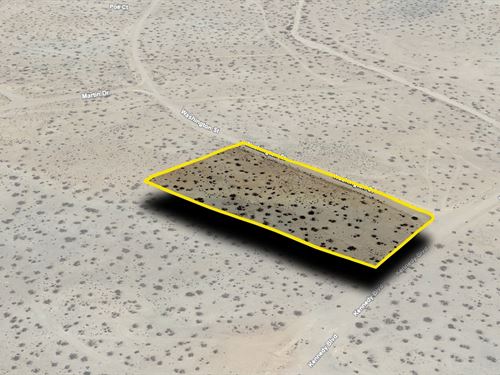 $501.44/Mo, Ease To Amenities : California City : Kern County : California