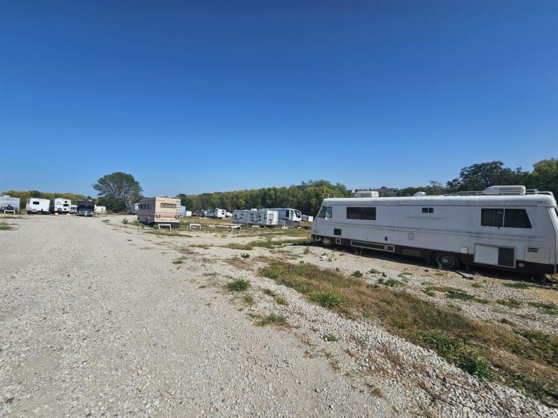 3906-3806 Capehart Rd, Bellevue, NE : Bellevue : Sarpy County : Nebraska