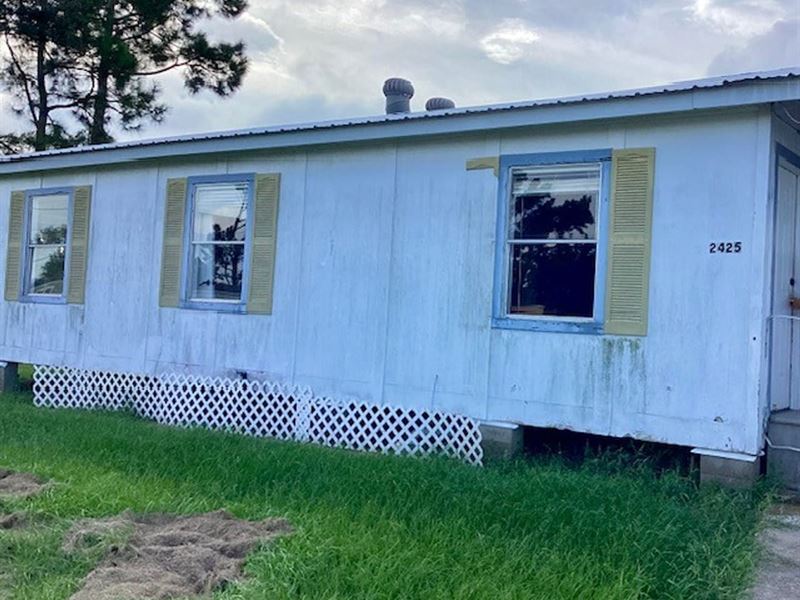 2425 N Flounder Dr, Calcasieu Paris : Lake Charles : Calcasieu Parish : Louisiana