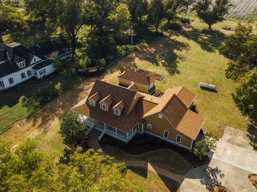 A Home On 1.59 Acres In Coahoma Cou : Clarksdale : Coahoma County : Mississippi