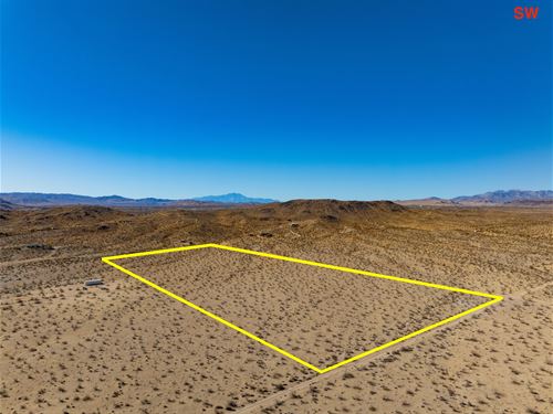 Great Potential Lot, $2,688.46 Down : Joshua Tree : San Bernardino County : California