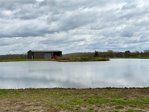 18 Acres, Fenced, Shop, Barn, Found : Mountain View : Howell County : Missouri