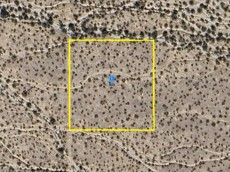 Off-Grid Property : Golden Valley : Mohave County : Arizona