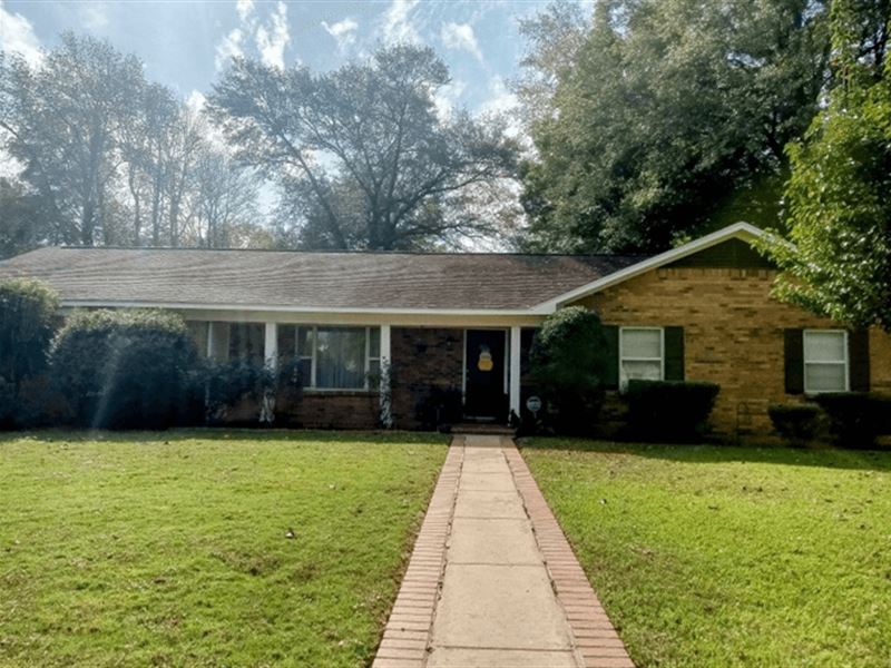 Home in Sunflower County At 701 Wes : Indianola : Sunflower County : Mississippi