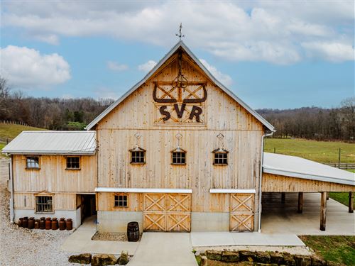 Highland Hills Venue : Newark : Licking County : Ohio