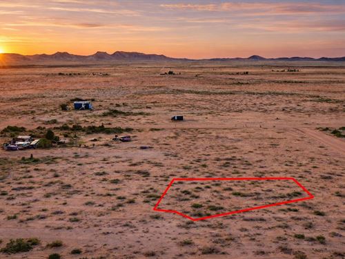 .35 Acre Near Highway 80, $150/Mo : Douglas : Cochise County : Arizona