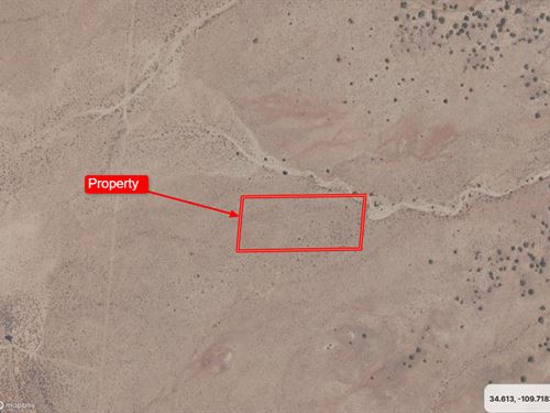 Equestrian's Heaven on 2.55 Acres : Concho : Apache County : Arizona