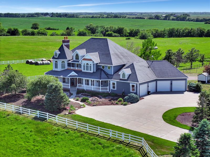 20 Acres 22475 S. 110th Street : Hickman : Lancaster County : Nebraska