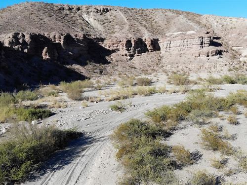 No Credit Check Texas Land : Valentine : Presidio County : Texas