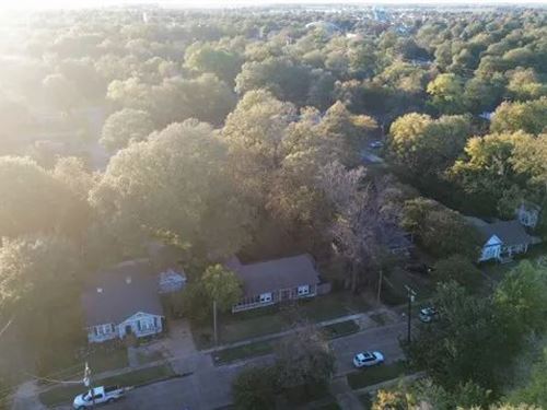 Home in Bolivar County at 209 N. Bo : Cleveland : Bolivar County : Mississippi