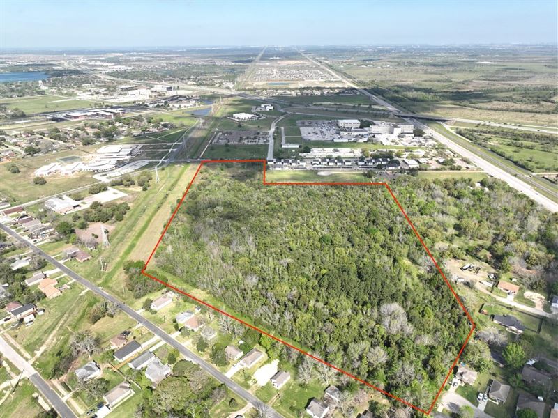 32 Acres, Development, Memorial : Texas City : Galveston County : Texas