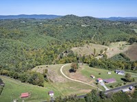 28.419 Acres, Views and Frontage : Independence : Grayson County : Virginia