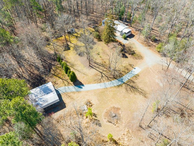 Level Peaceful Hilltop Lot : Pittsboro : Chatham County : North Carolina
