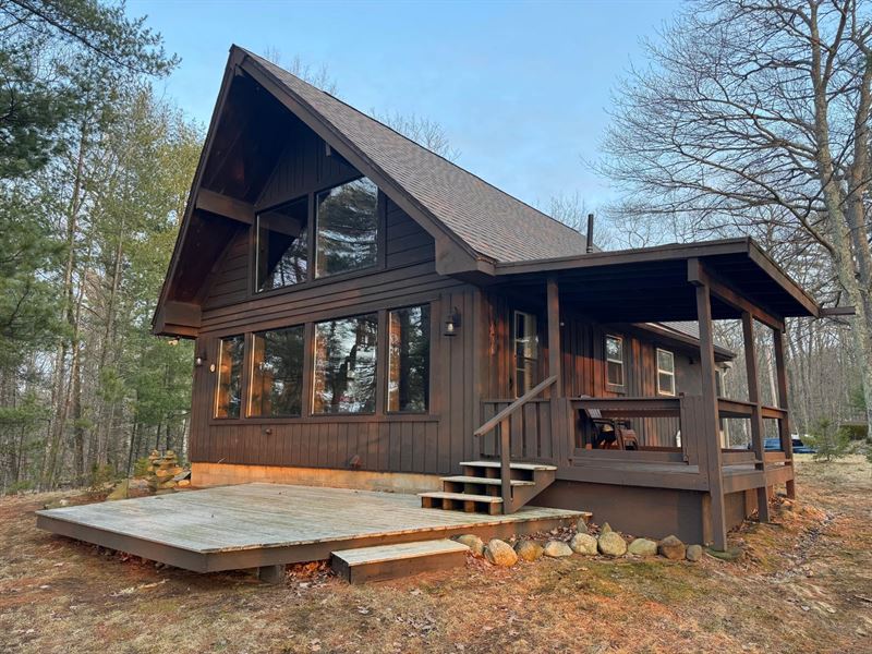 Towanda Lake Home : Arbor Vitae : Vilas County : Wisconsin