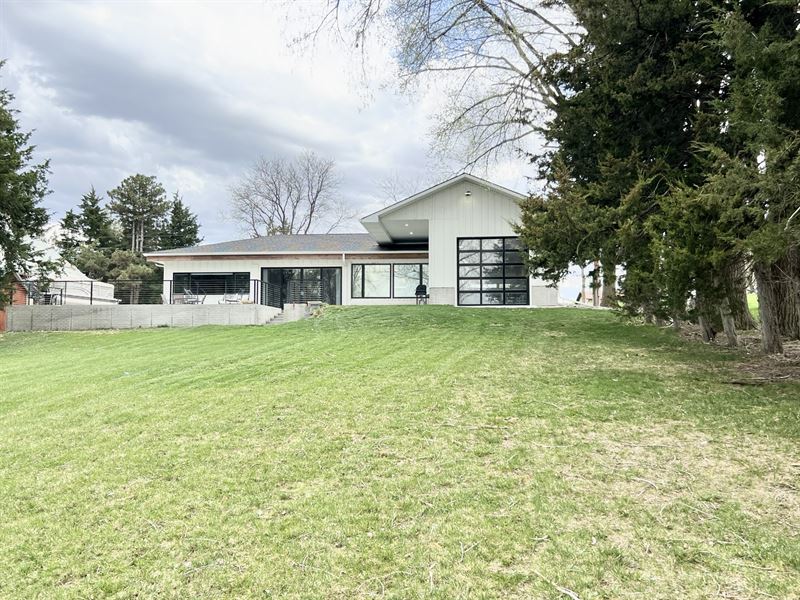 28 Hilltop Dr-Sherman Reservoir : Loup City : Sherman County : Nebraska