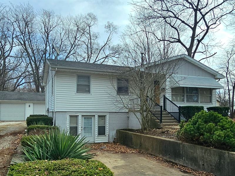3 Bed 2 Bath Home for Sale Georgeto : Georgetown : Vermilion County : Illinois