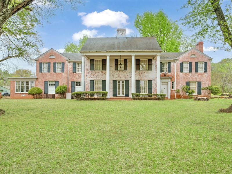 Historic Colonial Home for Auction : Paris : Lamar County : Texas