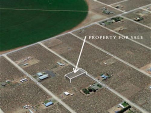 .33 Acre in Christmas Valley, OR : Christmas Valley : Lake County : Oregon