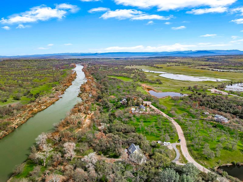 Riverfront : Red Bluff : Tehama County : California