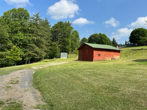 Super Location in Town Limits : Independence : Grayson County : Virginia