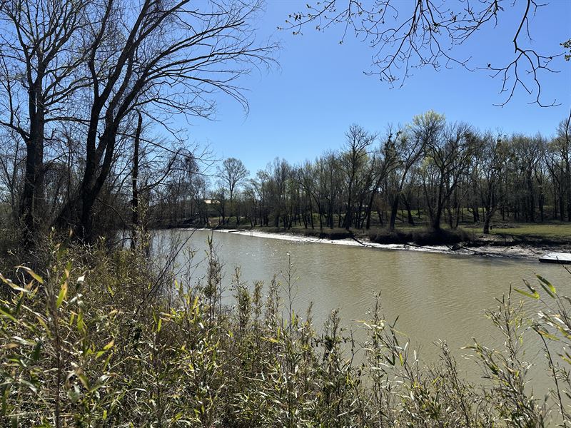 Creek Front Land for Sale in TN : Savannah : Hardin County : Tennessee