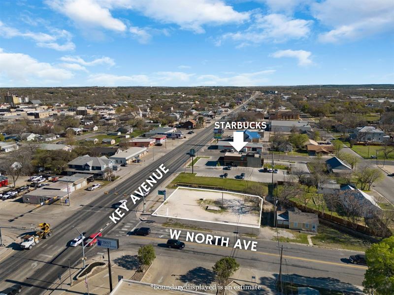Commercial Lot in Lampasas, TX : Lampasas : Lampasas County : Texas