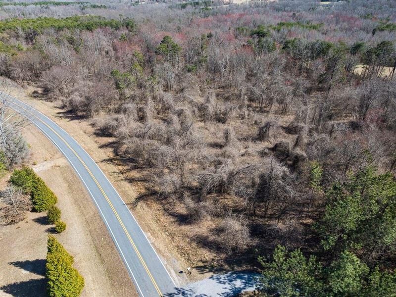 2.64-Acre Homesite Lot for Sale : Pelham : Caswell County : North Carolina
