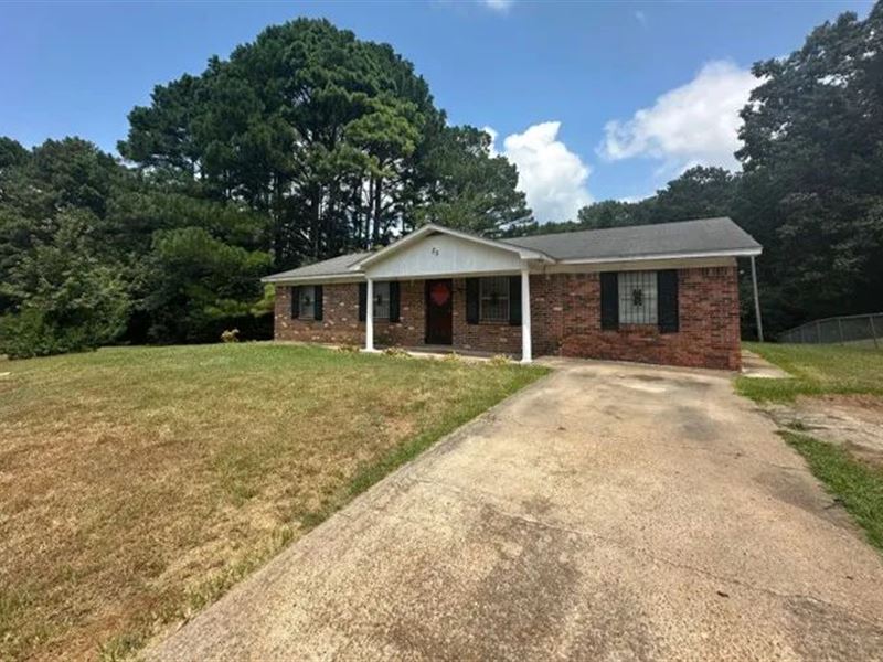 Home in Yalobusha County At 25 Gran : Water Valley : Yalobusha County : Mississippi