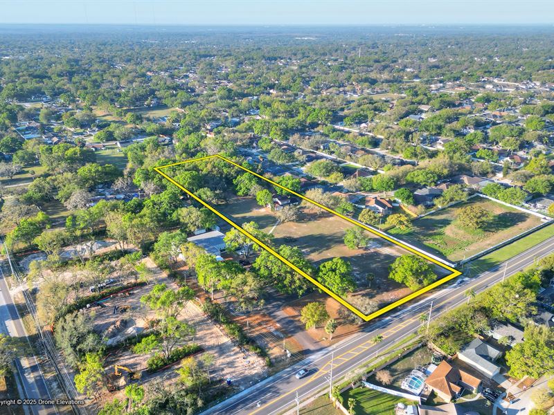 4.5 Acre Development Opportunity : Valrico : Hillsborough County : Florida