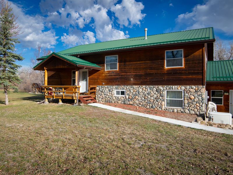 Harris Retreat : Big Timber : Sweet Grass County : Montana