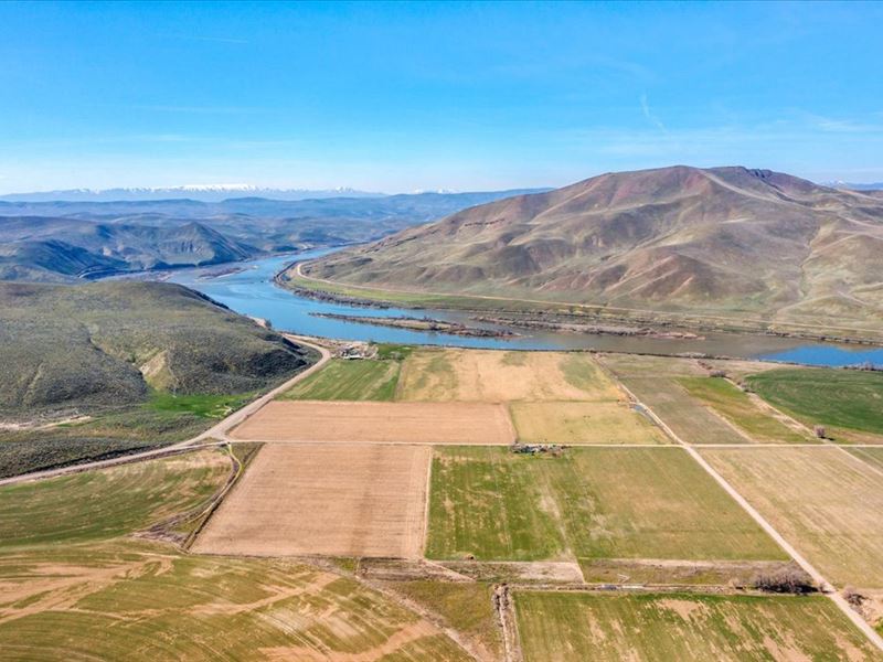 The Oasis at Crawford Ranch : Ontario : Malheur County : Oregon
