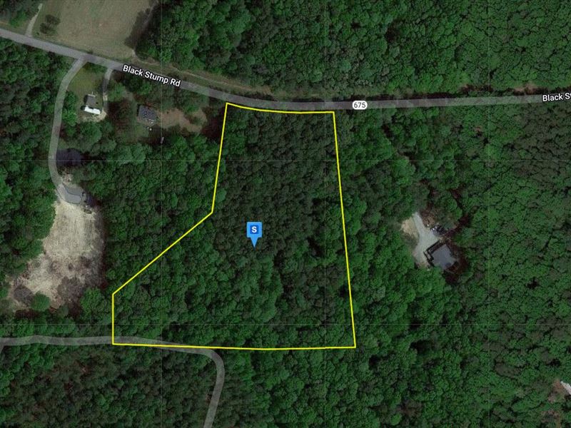 5.76 Acres in Lancaster County VA : Weems : Lancaster County : Virginia