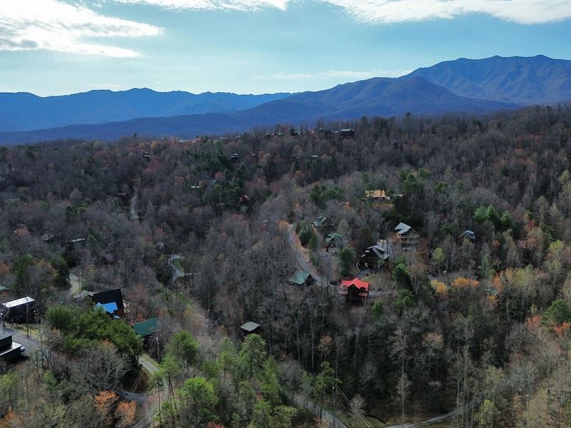 .35 Acre Lot in Sevier County, TN : Sevierville : Sevier County : Tennessee
