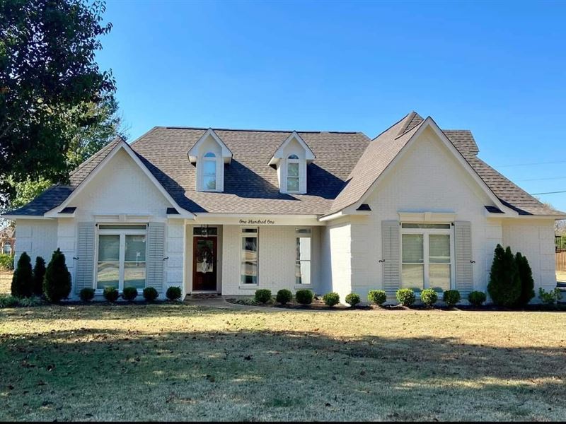 Stunning Home Newly Renovated : Clarksdale : Coahoma County : Mississippi
