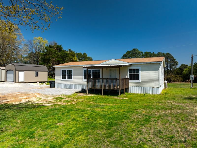 3 Bed 2 Bath Mobile Home, 3 Outbuil : Cave City : Sharp County : Arkansas