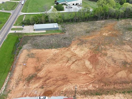 15.11 Acres in Pontotoc, Mississippi : Pontotoc : Mississippi