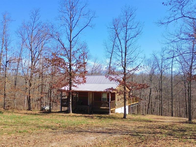Weekend Getaway Along The Natchez : Summertown : Lewis County : Tennessee