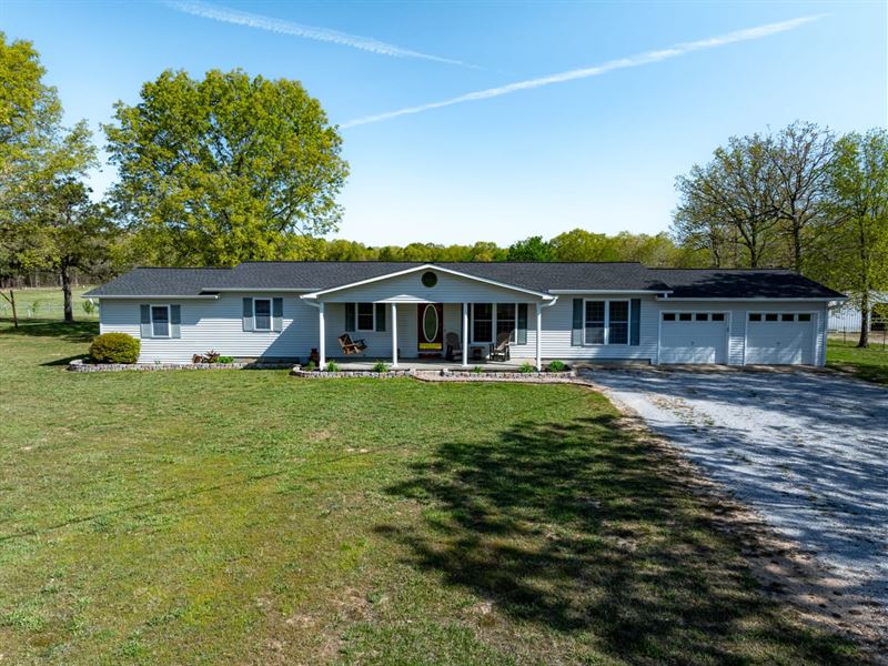 3 Bed 3 Bath, 1 Acre, Nice Home : Strawberry : Sharp County : Arkansas